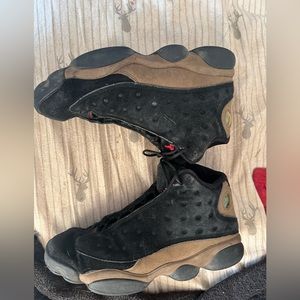 Jordan 13 olive size 12 used with box